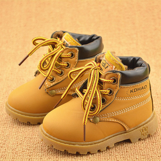 Winterstiefel für Babys im Timberland-Stil
