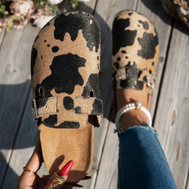 Mules Animal Print con Hebilla
