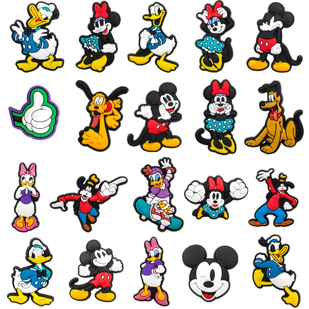 Pin Crocs Disney