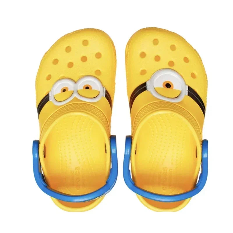 Crocs Minions