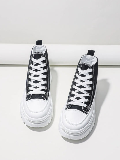 Zapatillas plataforma tipo converse