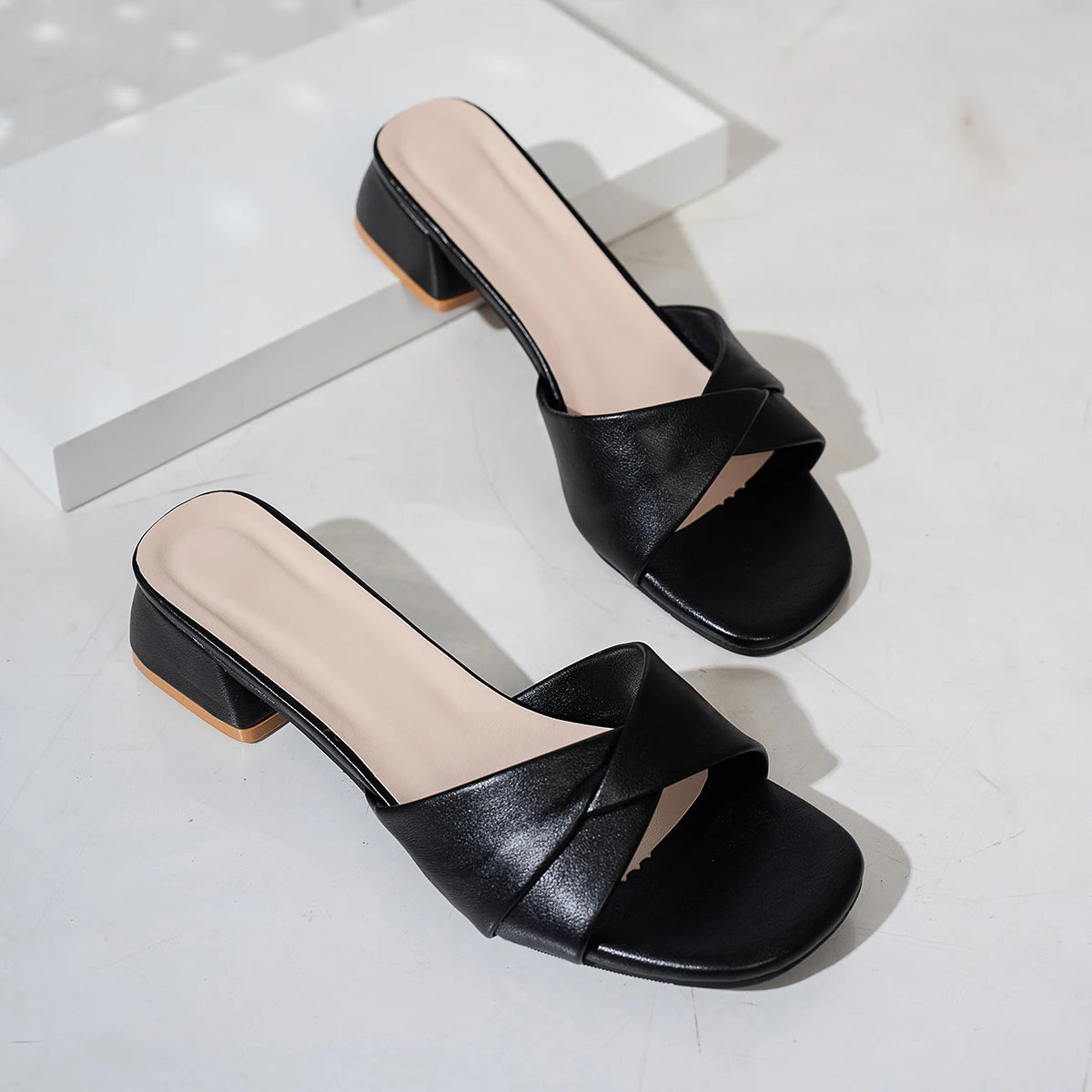Women's Summer Caramel Slippers