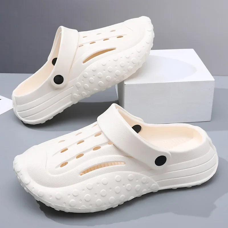Fehlerhafter Sommermann Sandalen