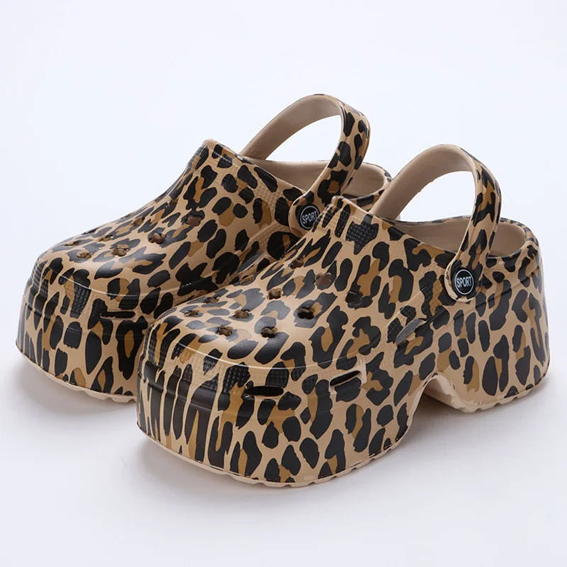 Zuecos de Plataforma Leopardo Verona