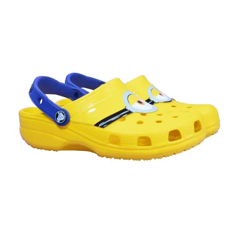 Crocs Minions