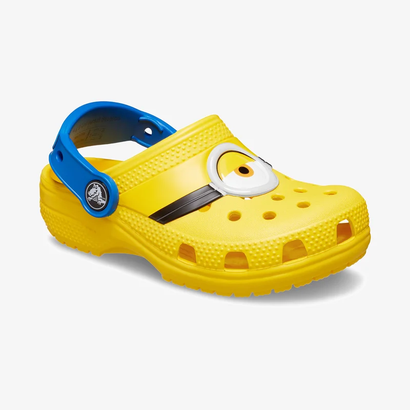 crocs minions niño