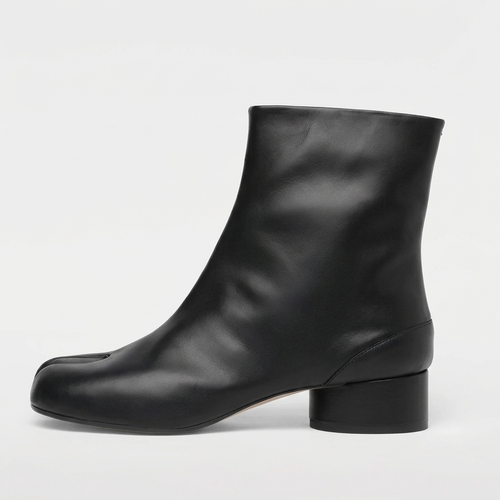 Botas Pezuña de Tacón Bajo negras - vista lateral