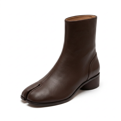 Botas Pezuña de Tacón Bajo marrón - vista de la puntera dividida