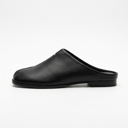 Mules Pezuña negras - vista lateral