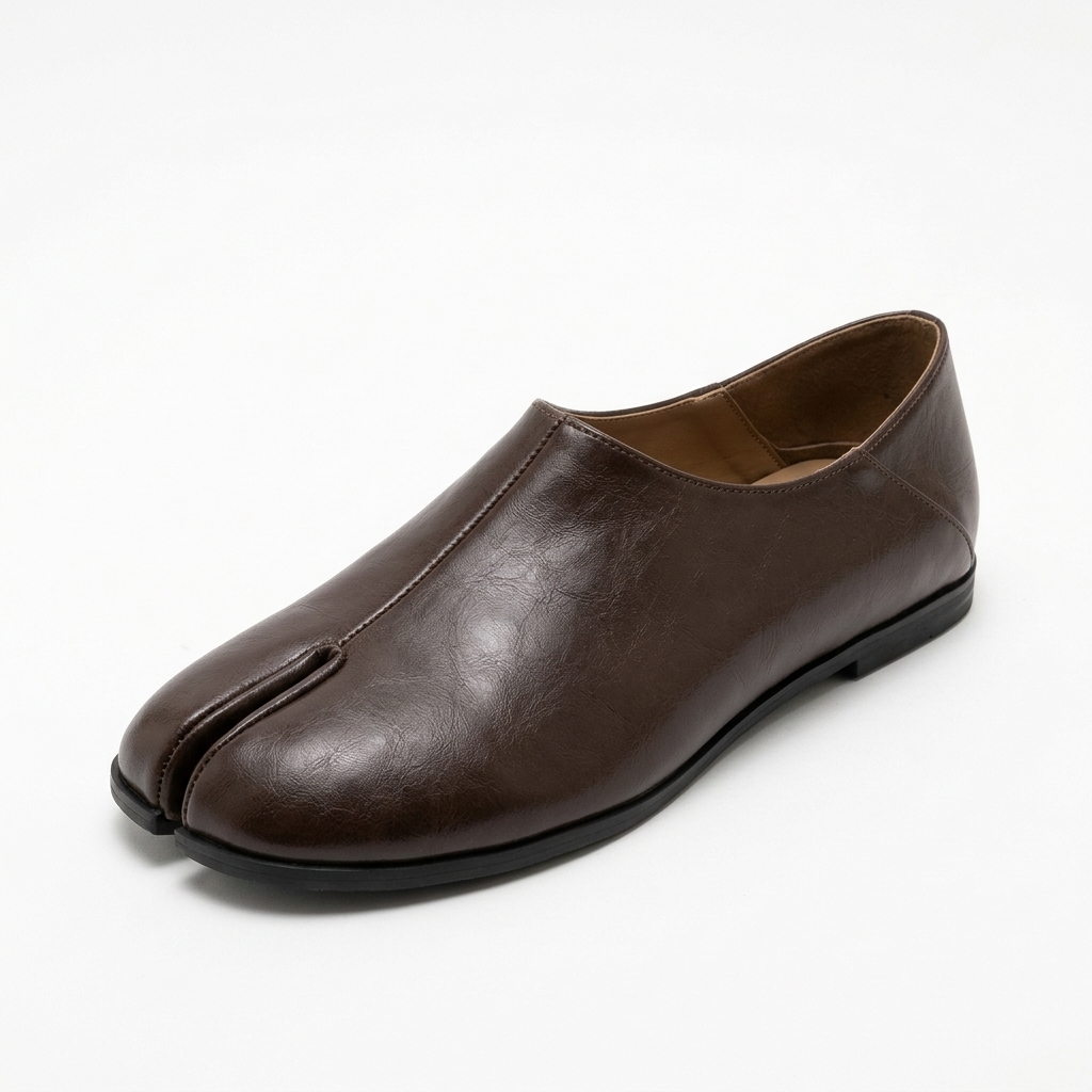 Mocasines Pezuña chocolate - vista de la puntera dividida