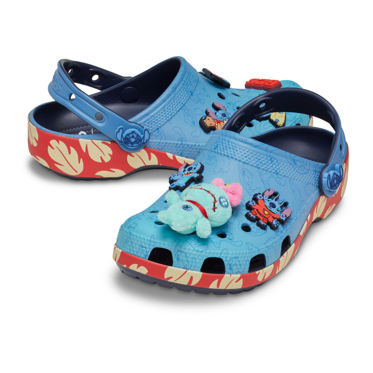 Par de crocs de Stitch azules con pines