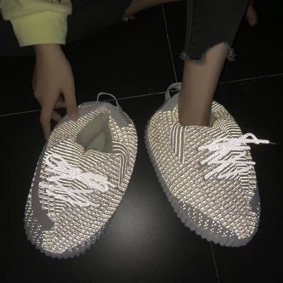 Zapatillas Estar por Casa Yeezy Brillantes - Don Zapas