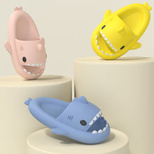 Cargar imagen en el visor de la galería, Sandalias de Tiburón
