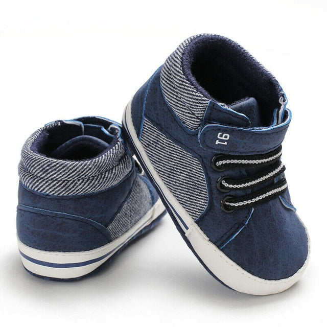 zapatillas azules para bebés