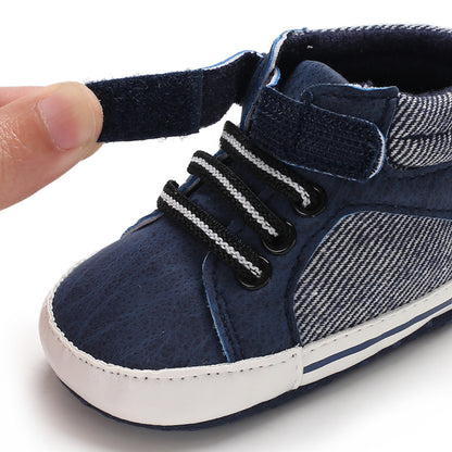 velcro de zapatillas azules para bebés